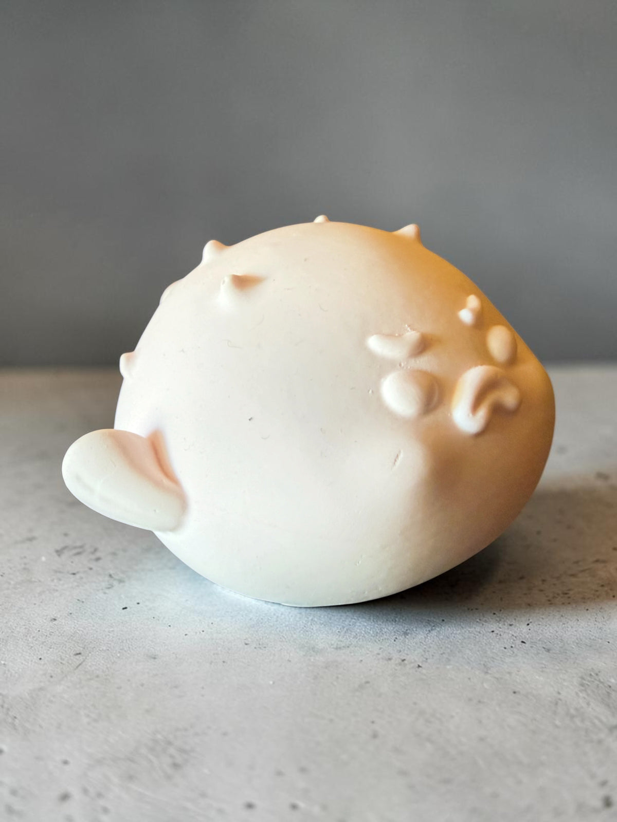 Blush Puffer Plaster Figure