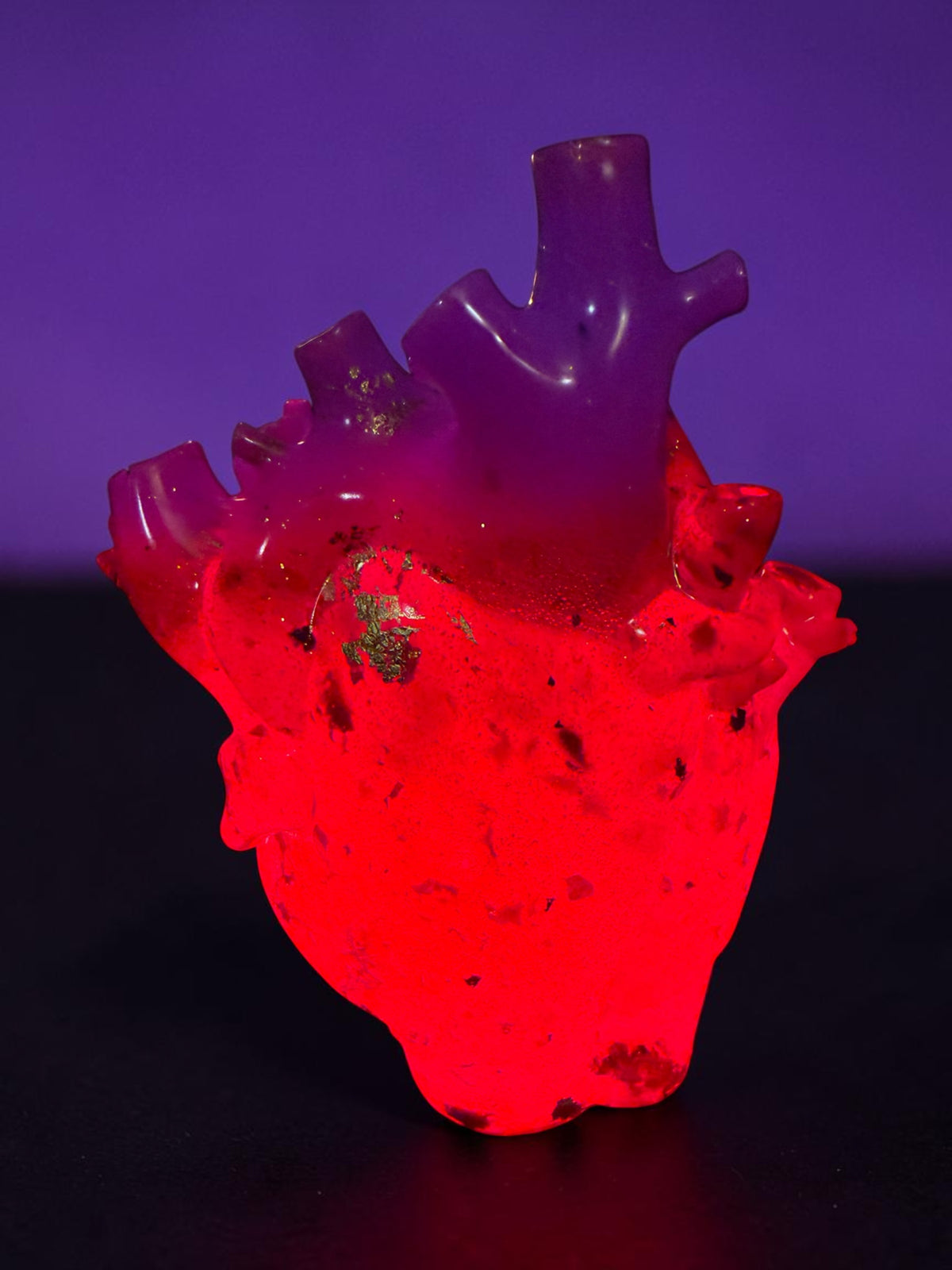 UV Glow Resin Heart