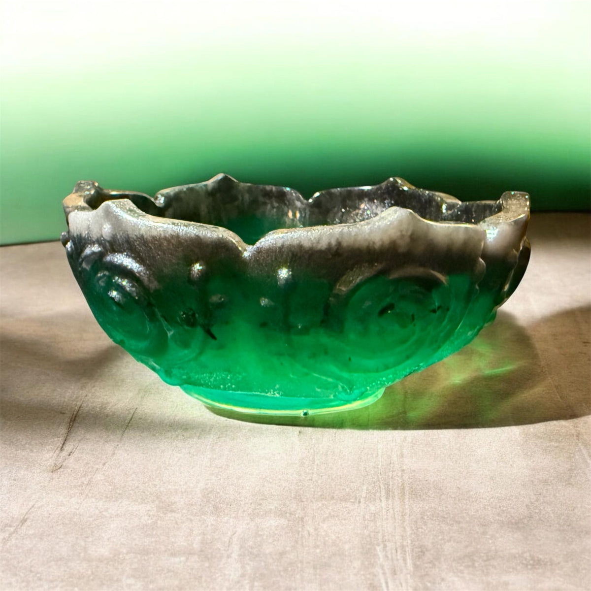 Emerald Resin Trinket Bowl