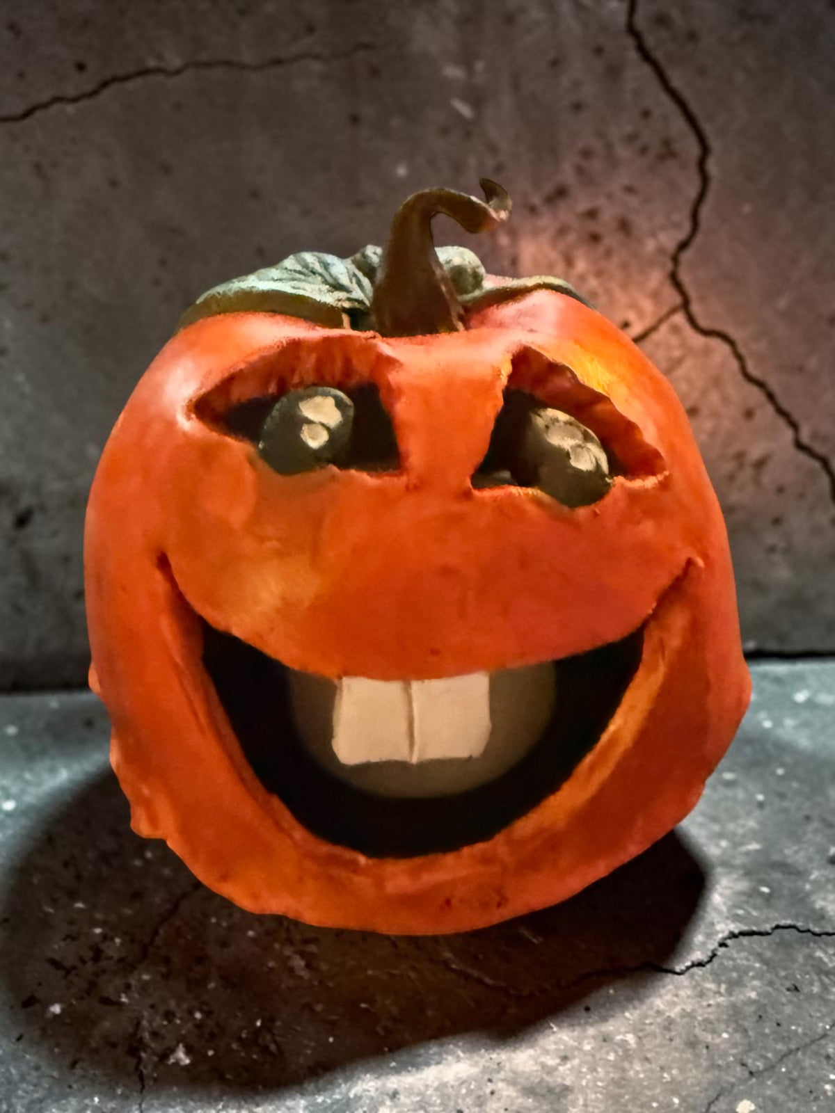 Bucktooth Bubba Pumpkin Luminary