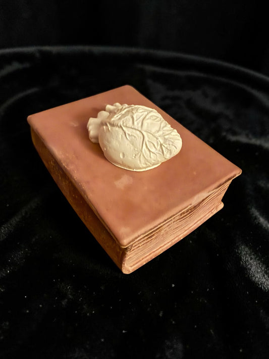 Heartbound Plaster Book Box (rust red)