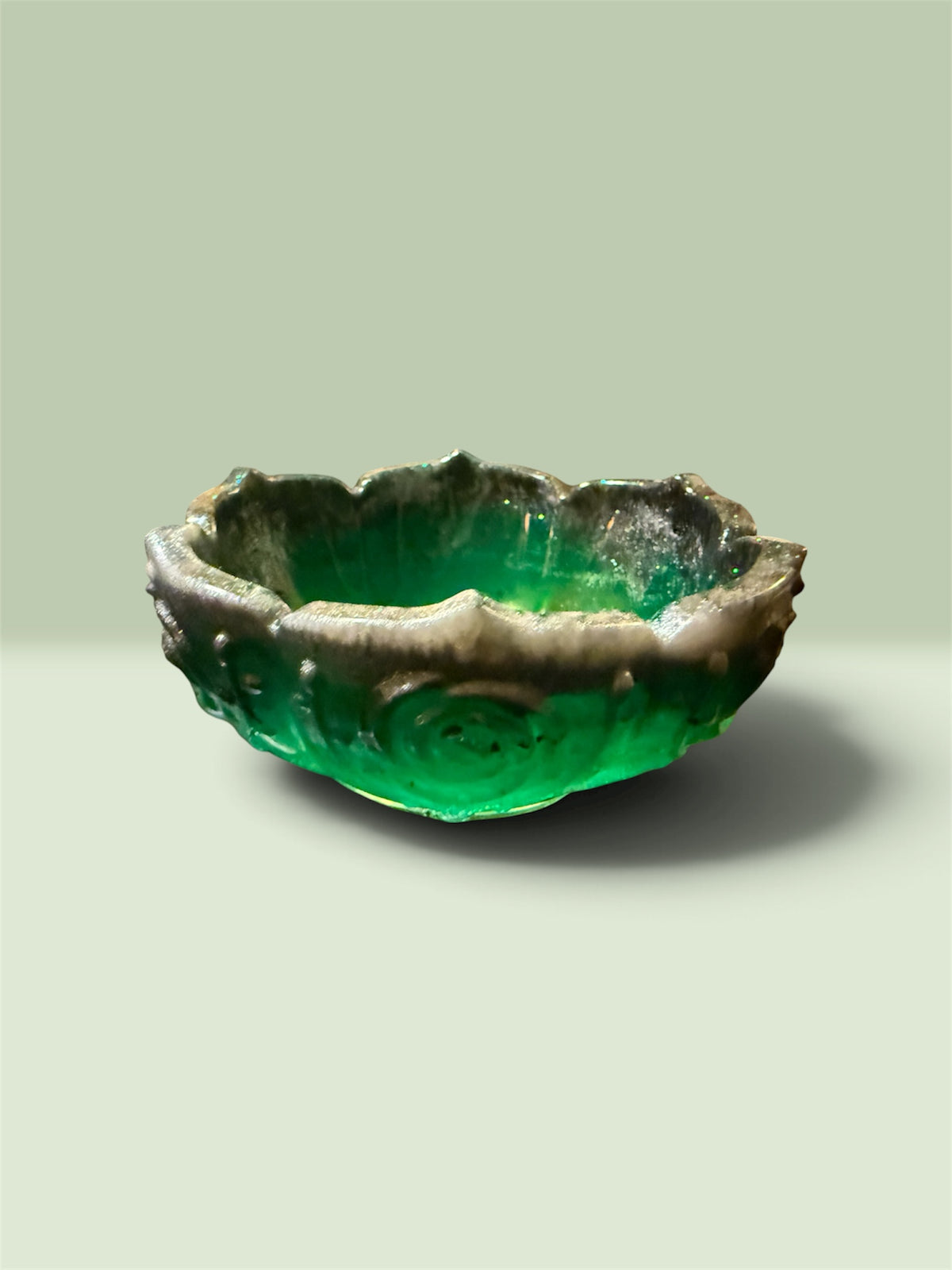Emerald Resin Trinket Bowl